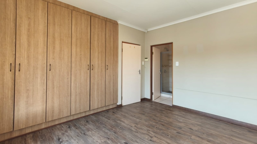 3 Bedroom Property for Sale in Grimbeeck Park North West